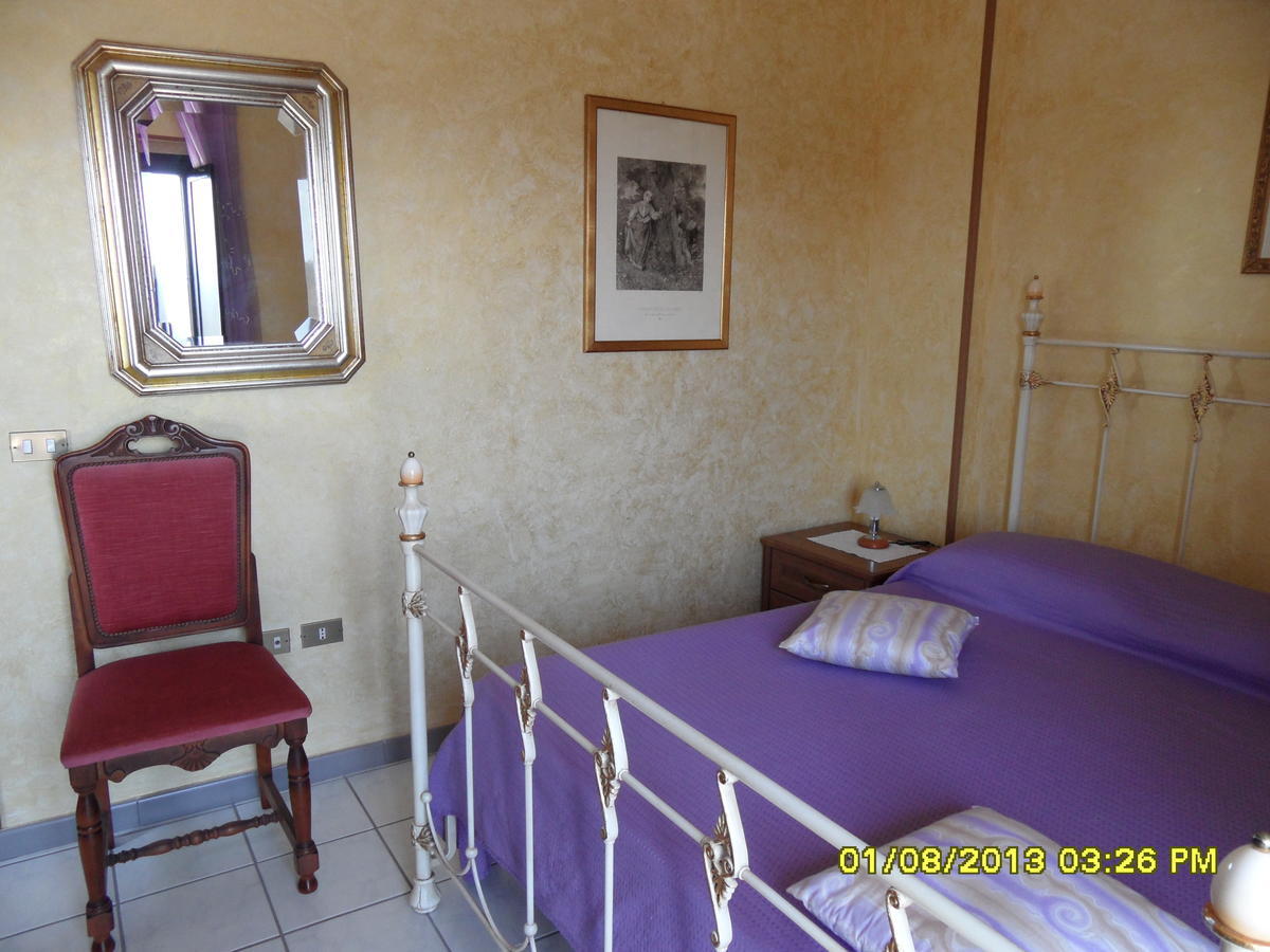Bed & Breakfast Garrupa Marcellinara Oda fotoğraf